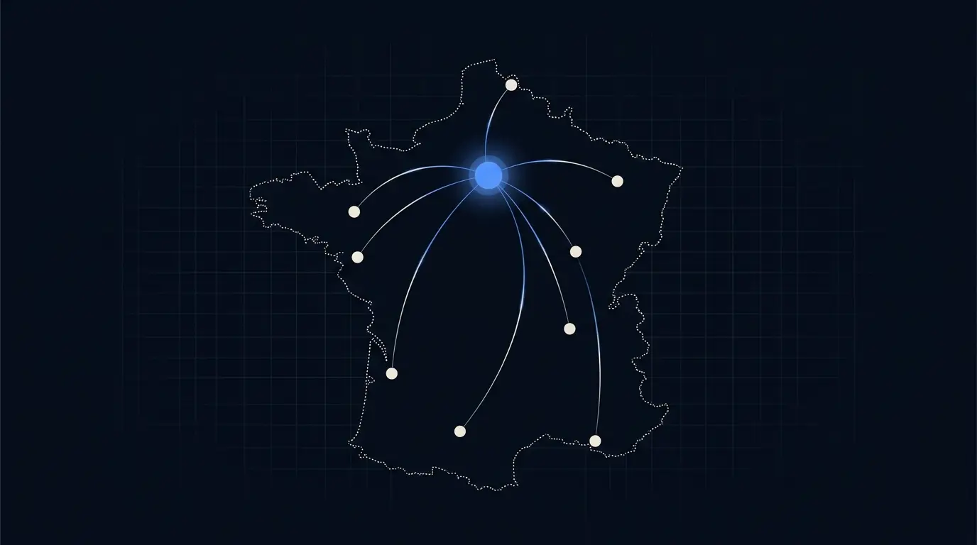 Le contour de la France en pointillés, un nœud lumineux au nord et des arcs de signal vers le reste du territoire.